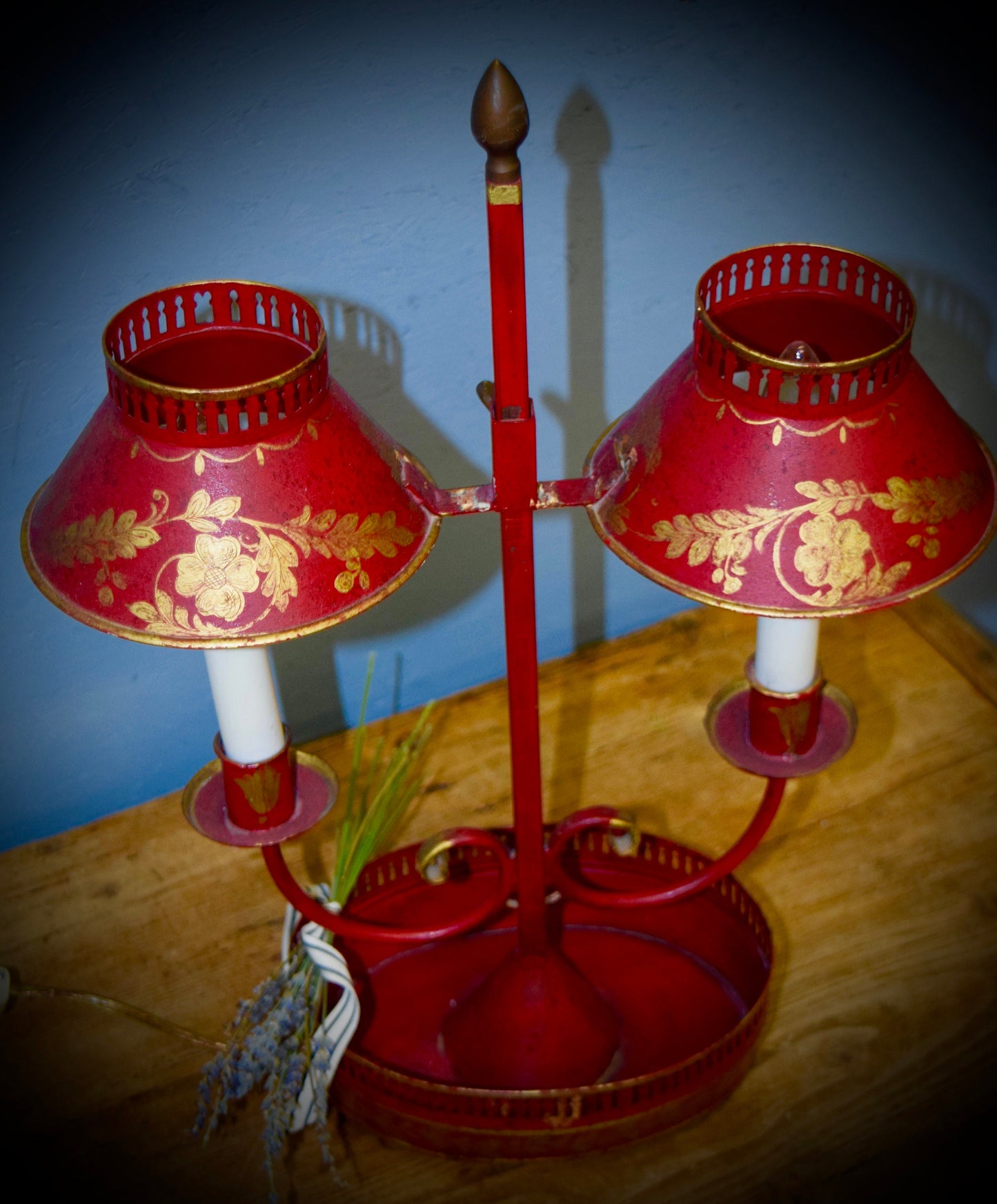 Antique French Bouillotte Tole Table Lamp.           Sku: C428