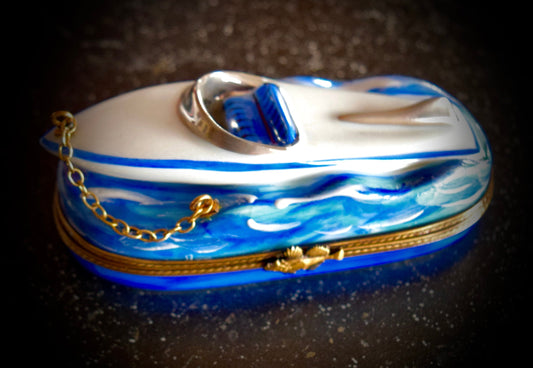 Vintage French Limoges Speedboat Box                       Sku: L315