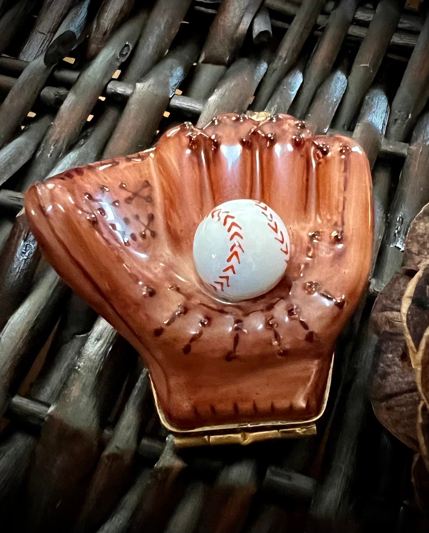 French Limoges Box Baseball Glove              SKU: L326