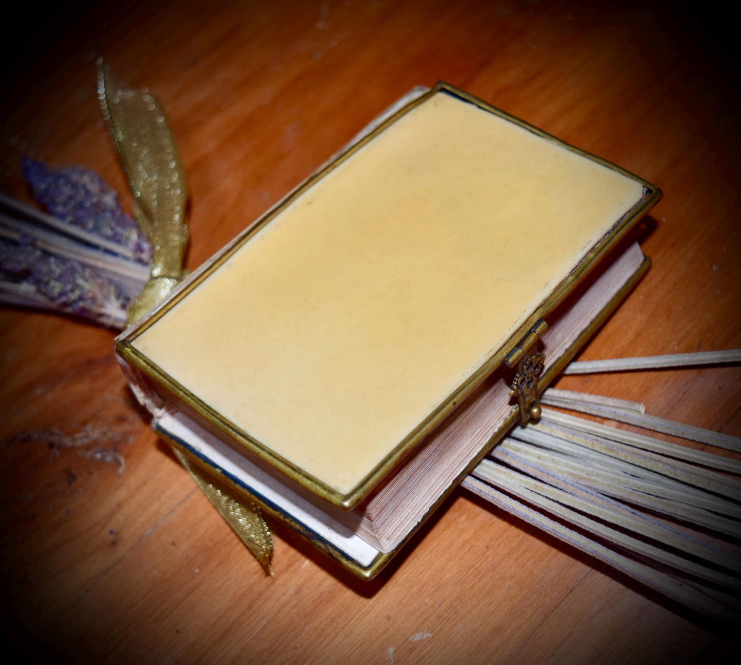 Antique French Celluloid W/ Brass Cross Prayer Book c.1800's.    Sku: R008