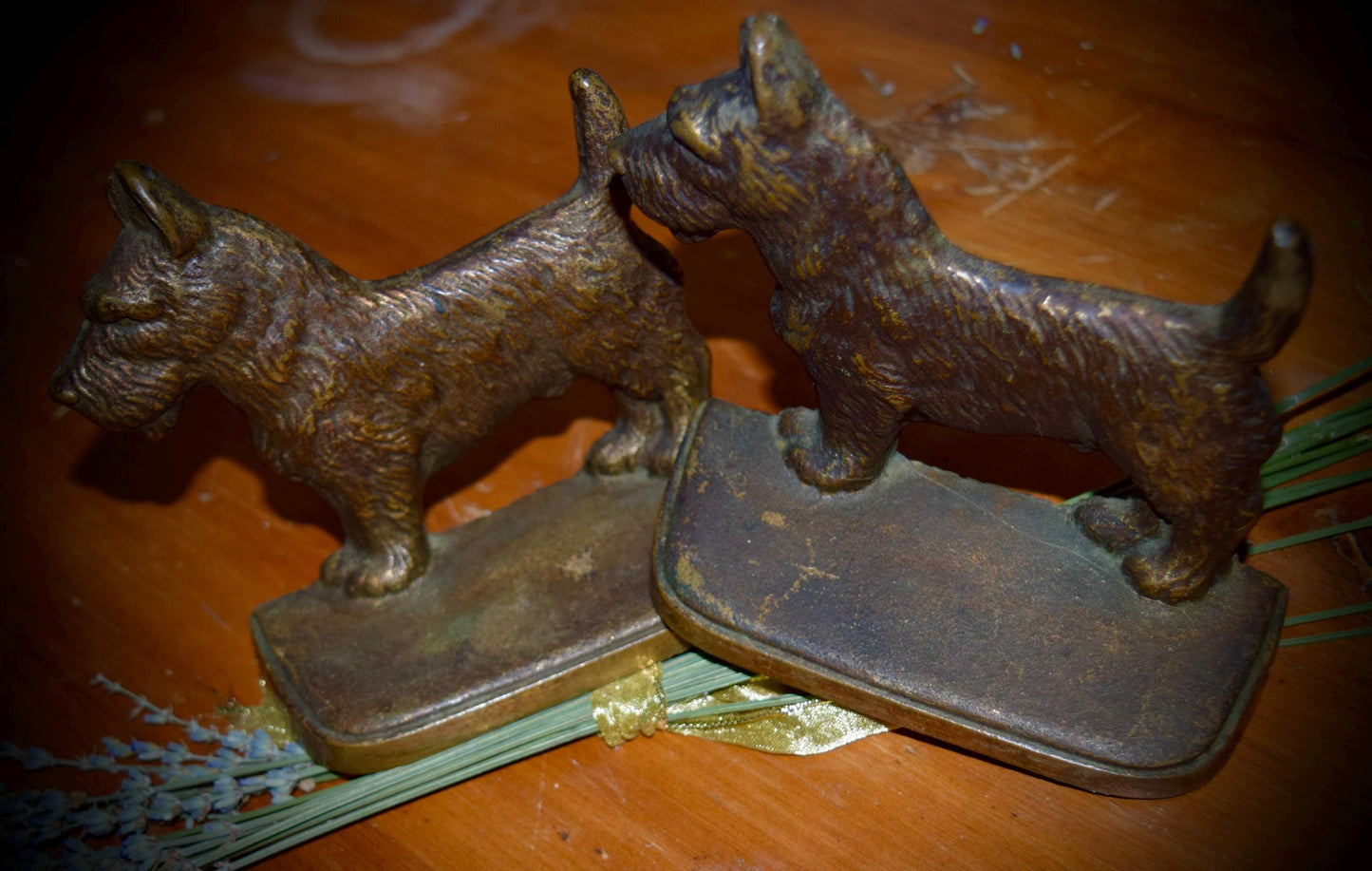 Vintage Bronzed Brass Scotty Dogs Book Ends                 Sku: C246