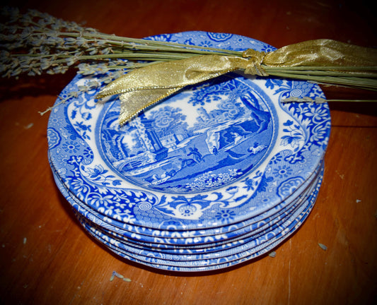 SPODE Italian Design Blue and White Set of 8 Cookie/Bread Plates.    Sku: C238