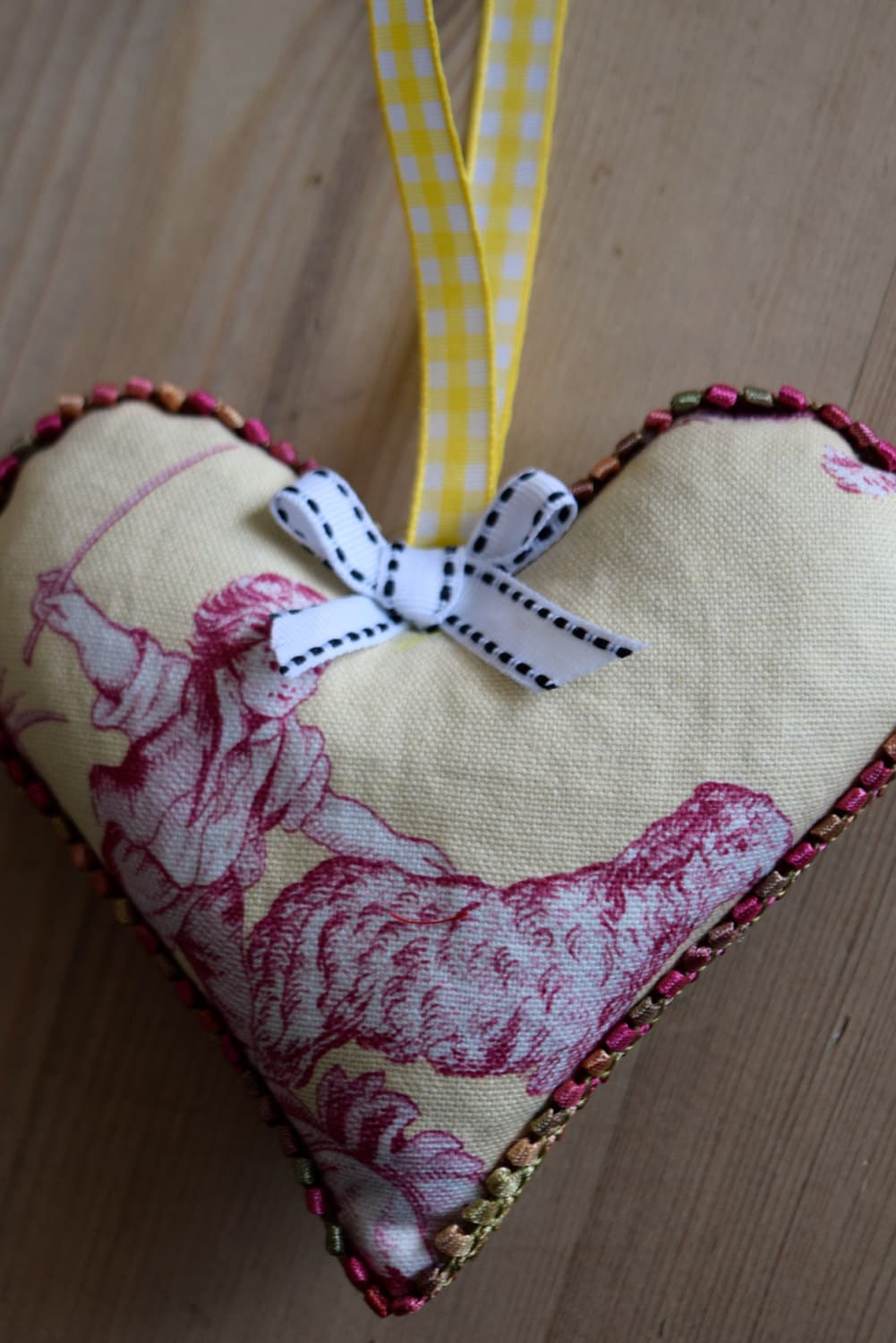 French Lavender Heart Sachet