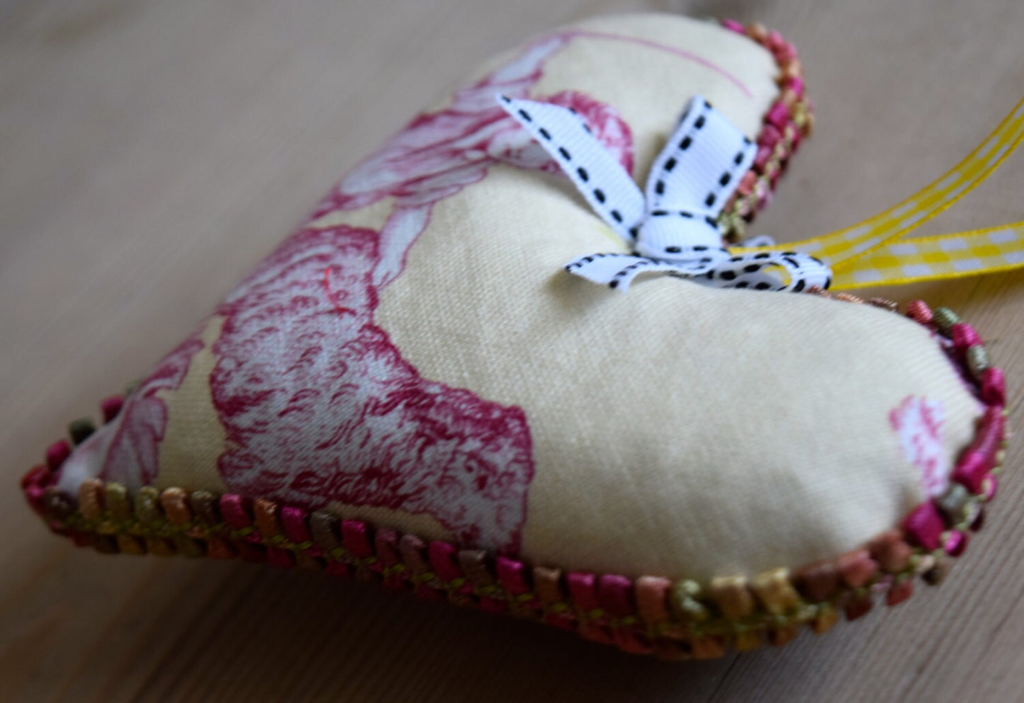 French Lavender Heart Sachet