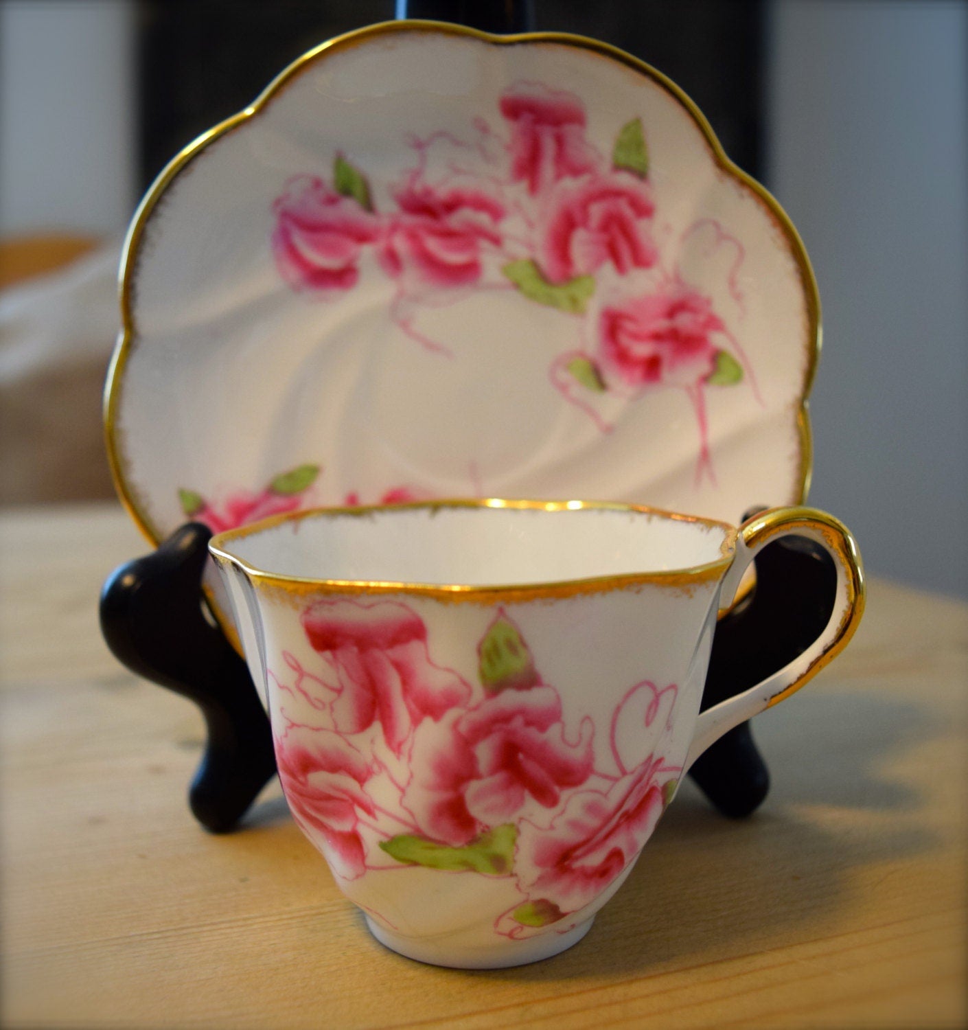 Sweet Pea Vintage Fine Bone China From Salisbury, England Tea Cup  Sku: T160