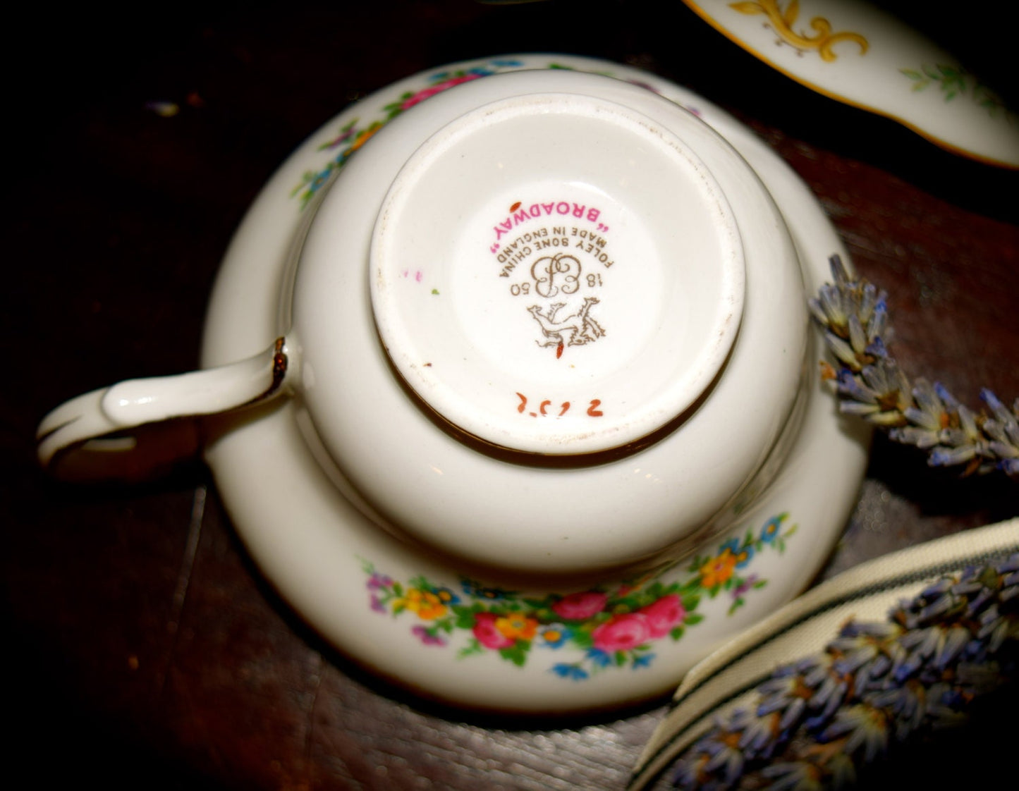 EB Foley 1850 Bone China, Made in England, "BROADWAY" Teacup and Saucer   Sku: T075