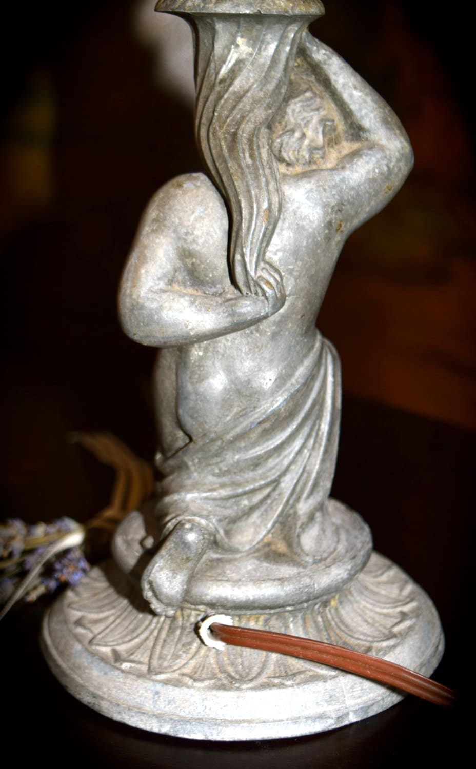 Vintage Cast Metal/Spelter Sculptured Girl Table Lamp      Sku: C226